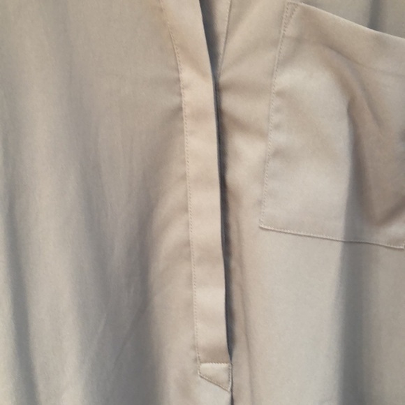 Classy and Elegant SUNG Tunic - NWOT - Picture 7 of 10